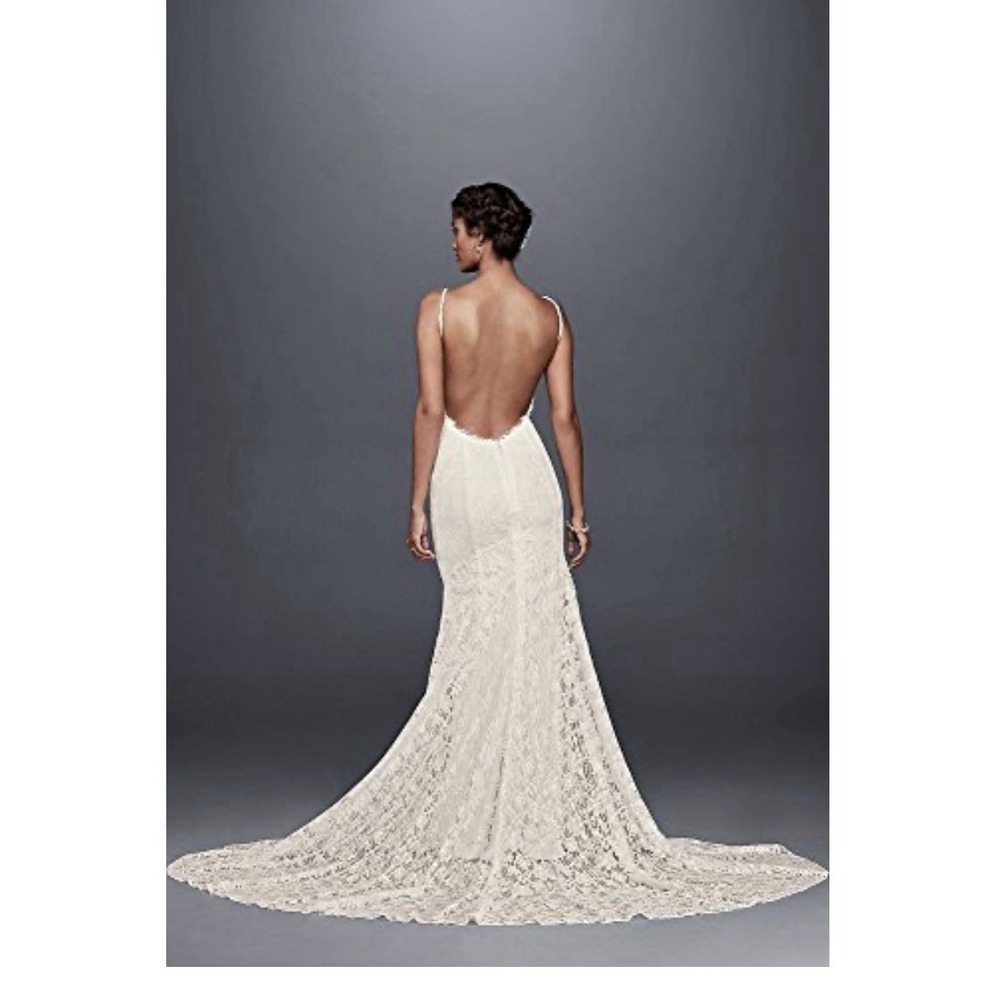 Galina by David's Bridal Ivory Lace Mermaid Wedding Dress Size 10 Spaghetti Stra